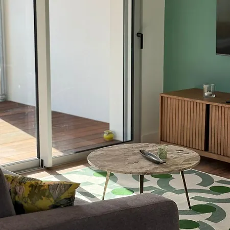Apartmán Avec Terrasse - Proche Et Centre *